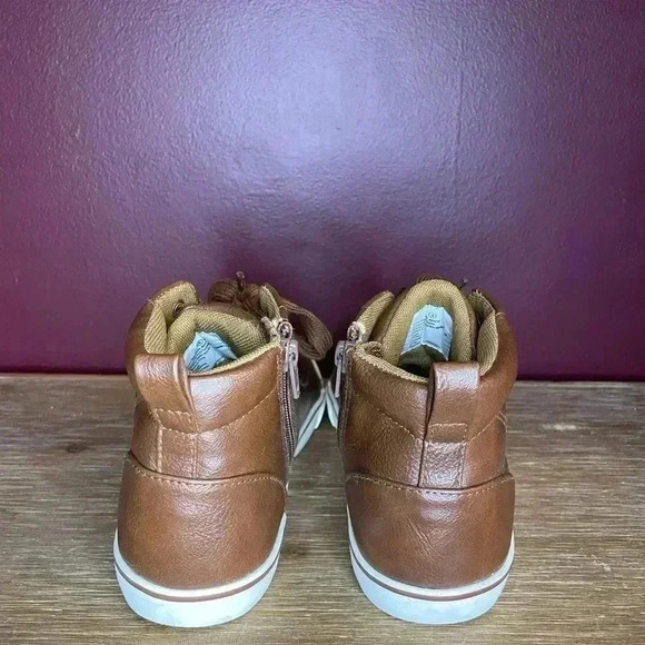 Cat & Jack Kid’s 4 Cognac Brown Florian Lace Up Side Zip Shoes - Picture 2 of 8